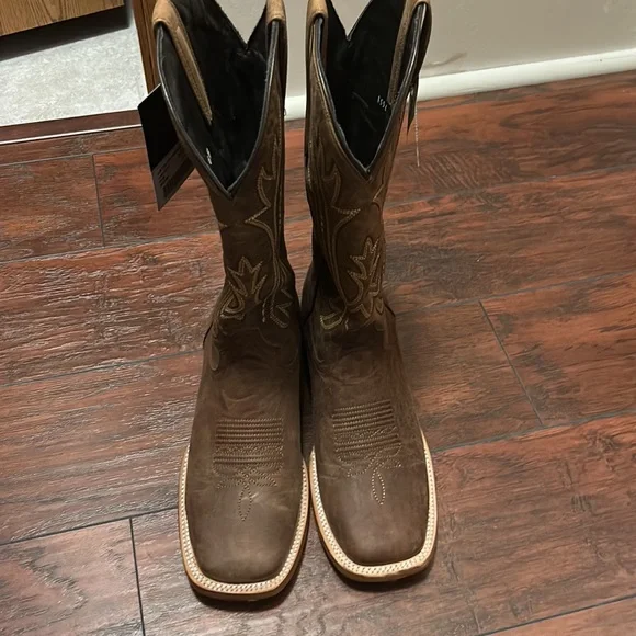 NWT size 10 women’s cow girl boots - Picture 3 of 8